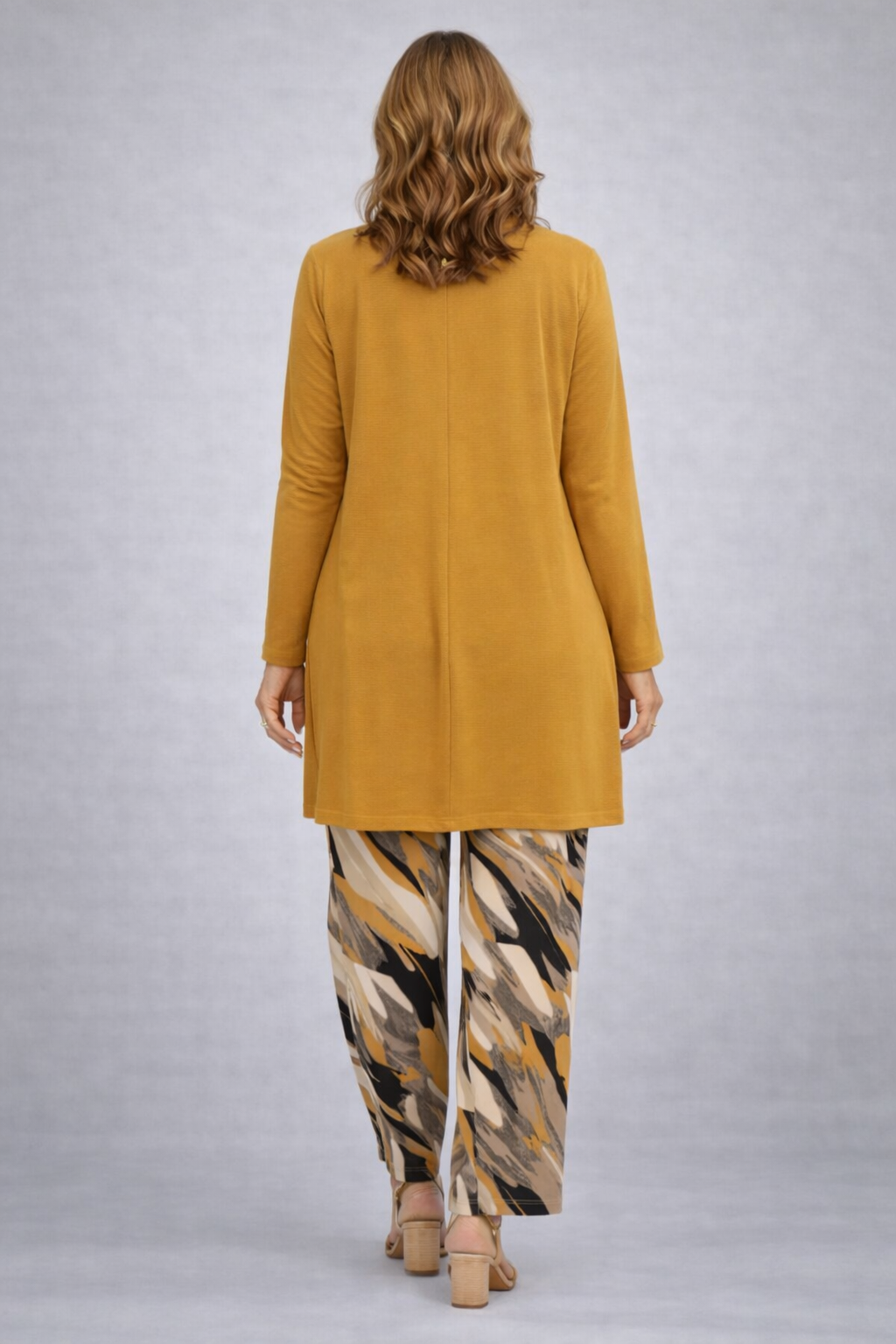 Ailene | Conjunto de Tres Piezas - Elegancia Clásica